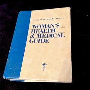 ⭐️ Woman’s Health & Medical Guide hard cover Better Homes & Gardens